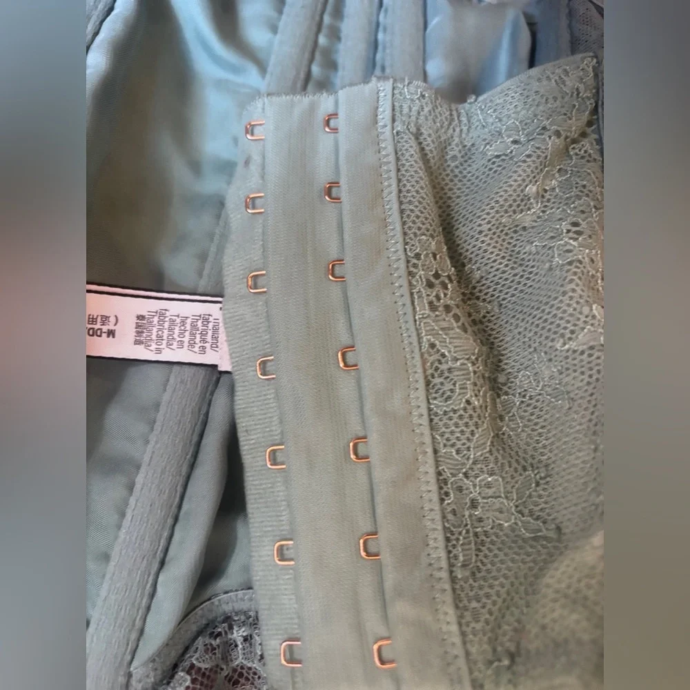Victoria Secret Sage green Corset top Size: Medium DD (34D 34DD 36D 36DD) - Picture 5 of 7